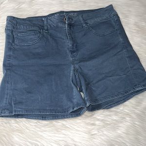 American Eagle blue shorts